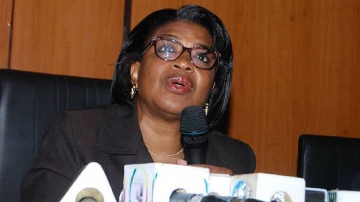 Investors Trim Bond Holdings