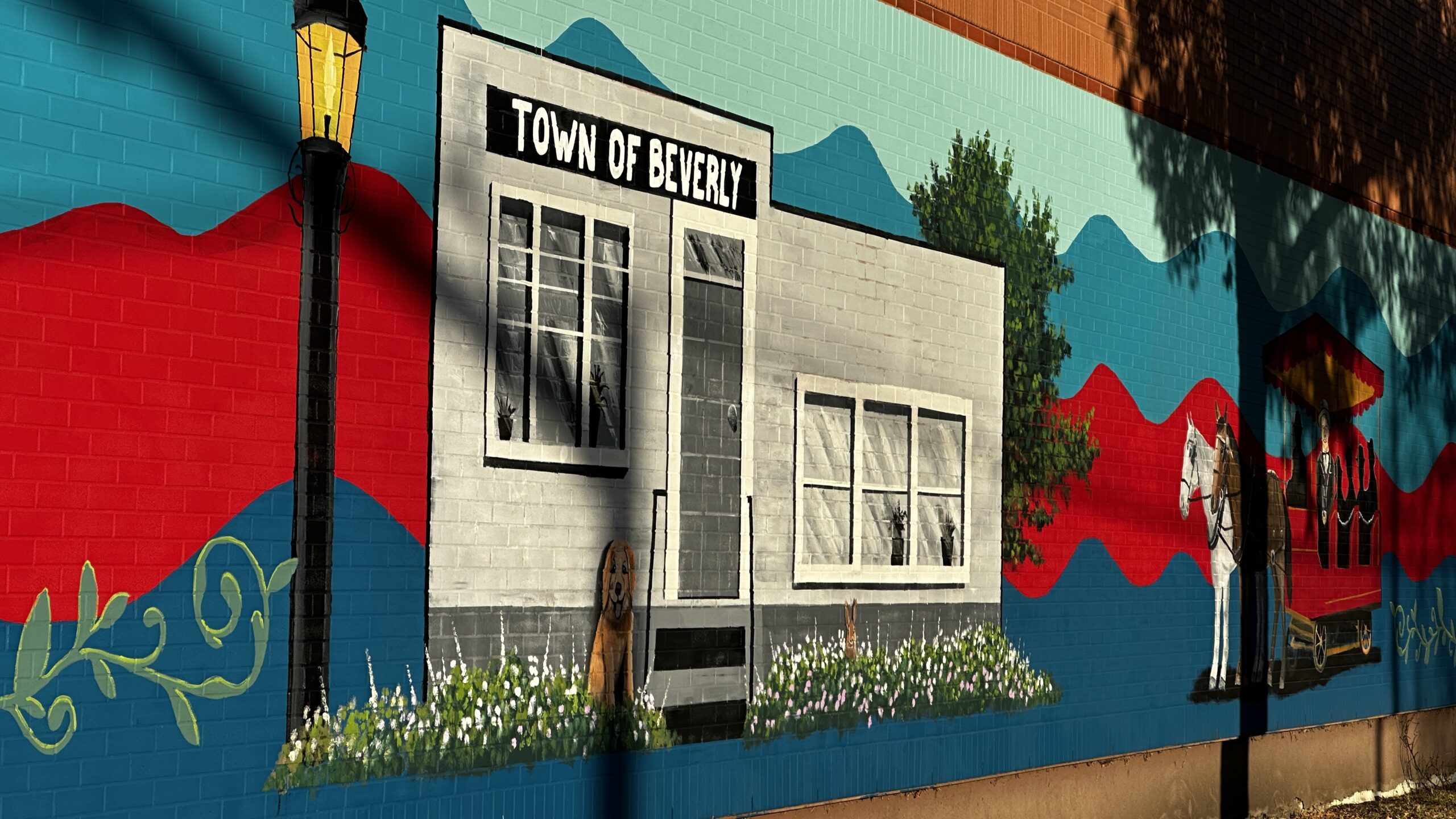 Mural of the historic Beverly town hall in Edmonton
