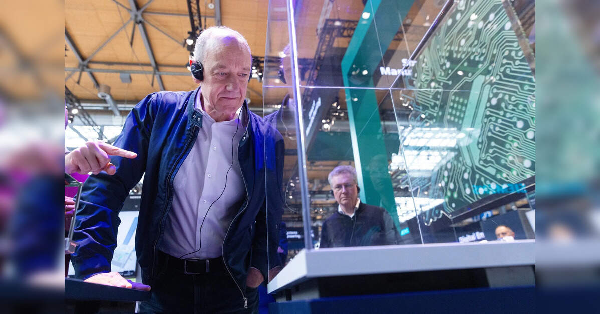 Siemens warns EU on AI regulation risks versus US and China