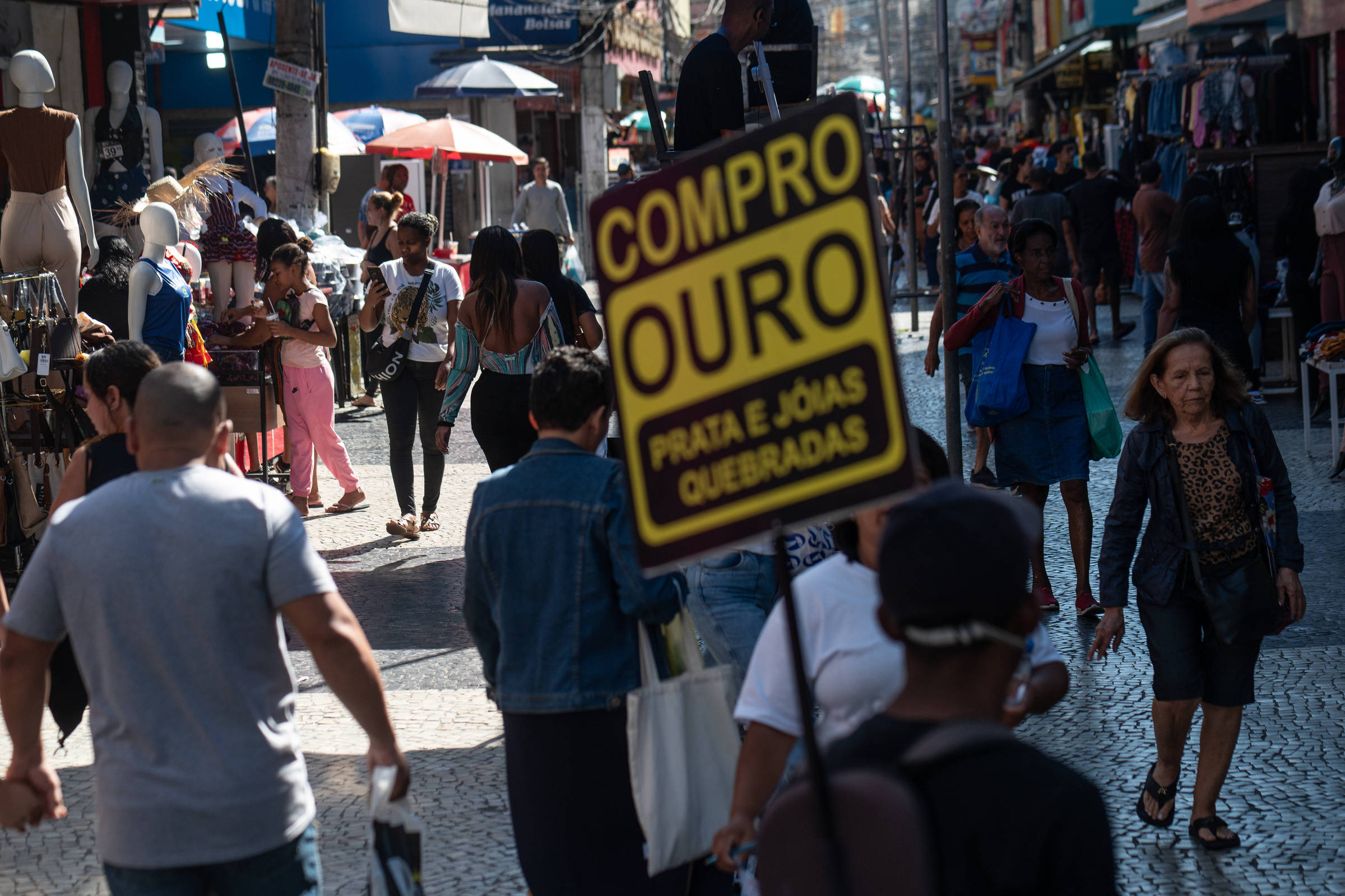 Gráfico do PIB brasileiro mostrando perda de ritmo no 2º trimestre de 2026