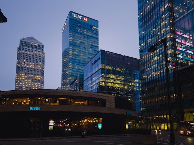 Partnership between traditional banking and cloud infrastructure providers advancing AI adoption