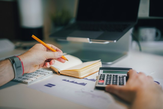 Berlin AI startup mika raises €6 million for its tax automation platform