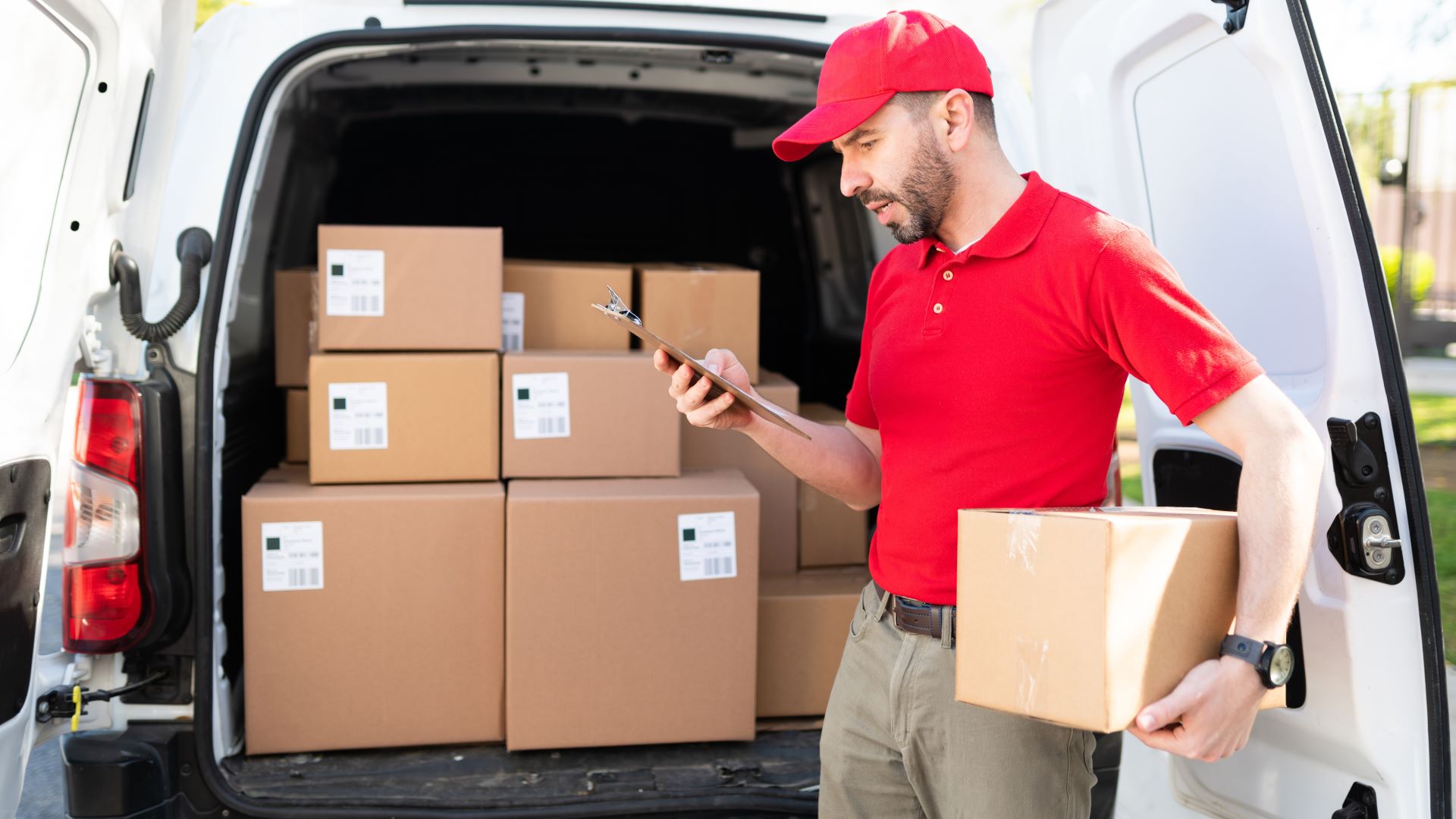 Sen. Cotton urges DOJ investigation of China-backed parcel carriers affecting last-mile delivery networks