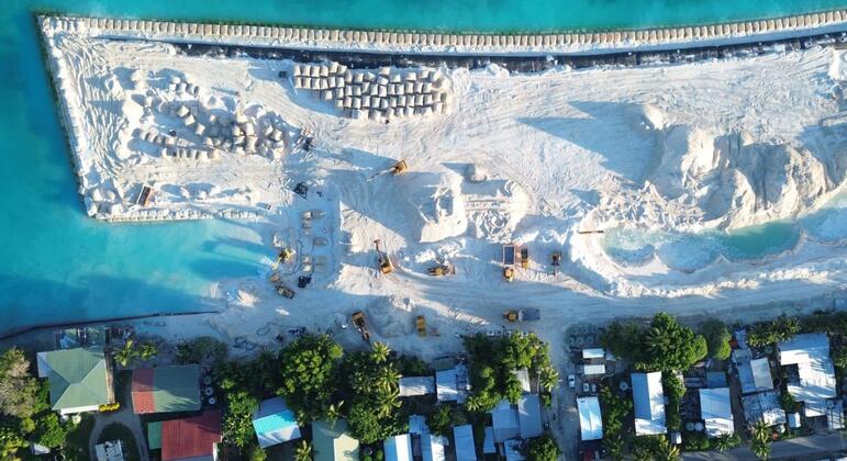 Coastal adaptation construction works on Funafuti, Tuvalu