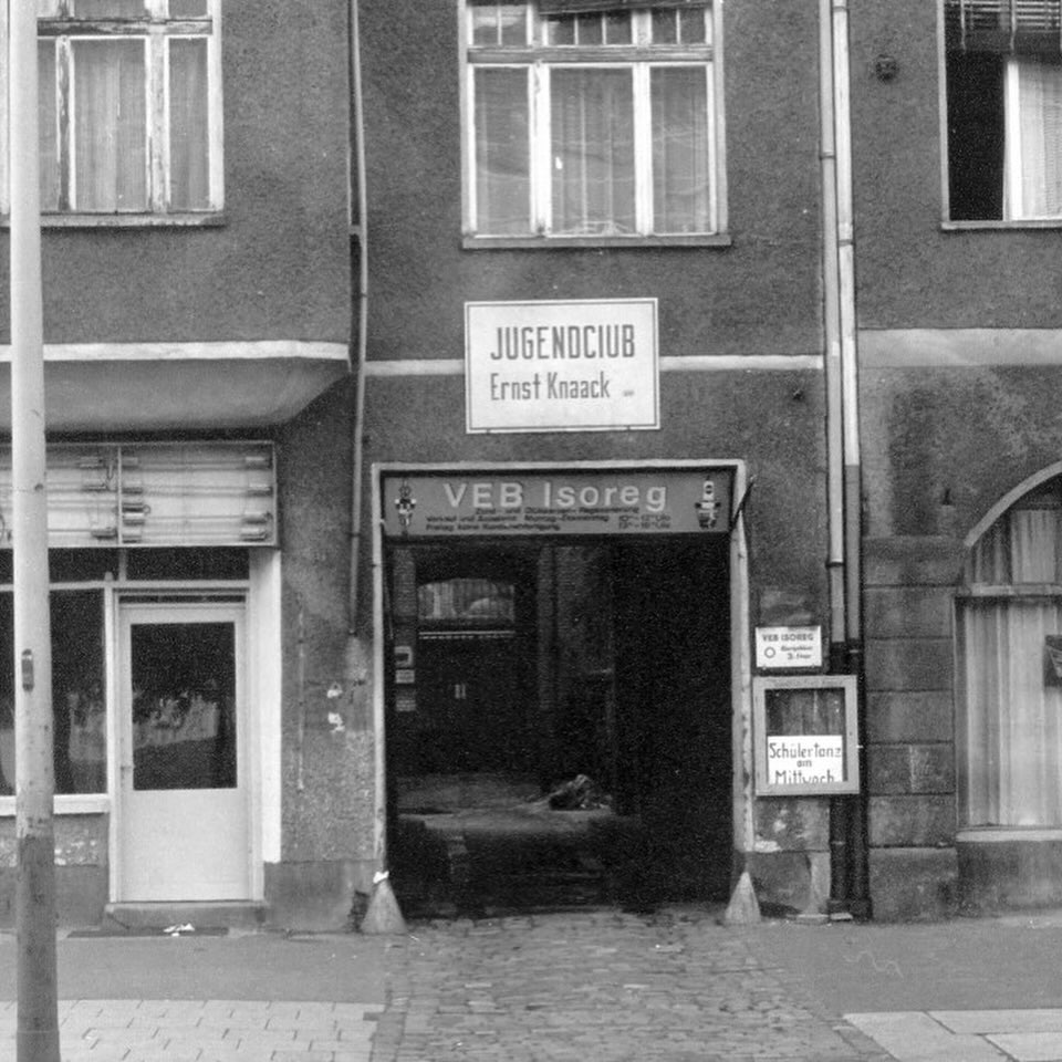 Knaack klub construction setback in Berlin Prenzlauer Berg district