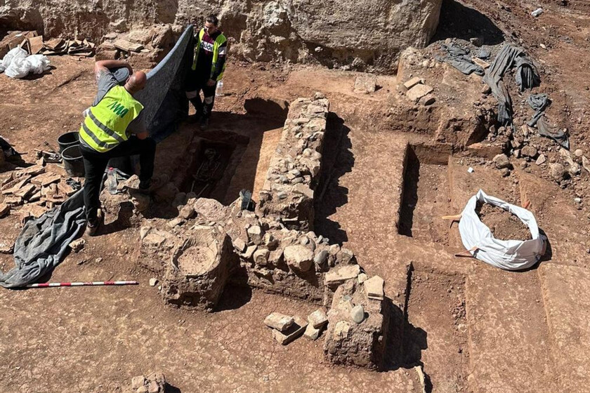 Roman necropolis excavation in Málaga