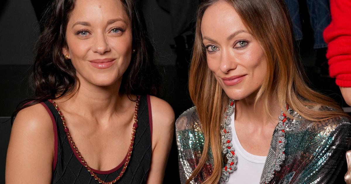 Marion Cotillard and Nicole Kidman attending the Chanel Spring/Summer 2027 show