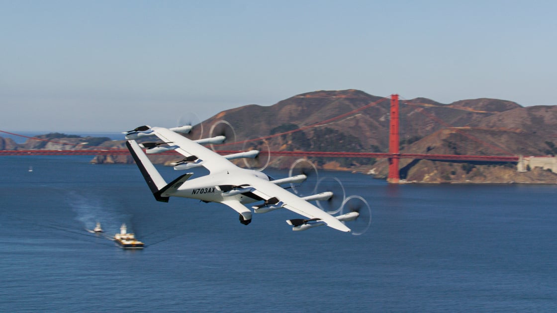 Archer Aviation Midnight eVTOL flying over San Francisco
