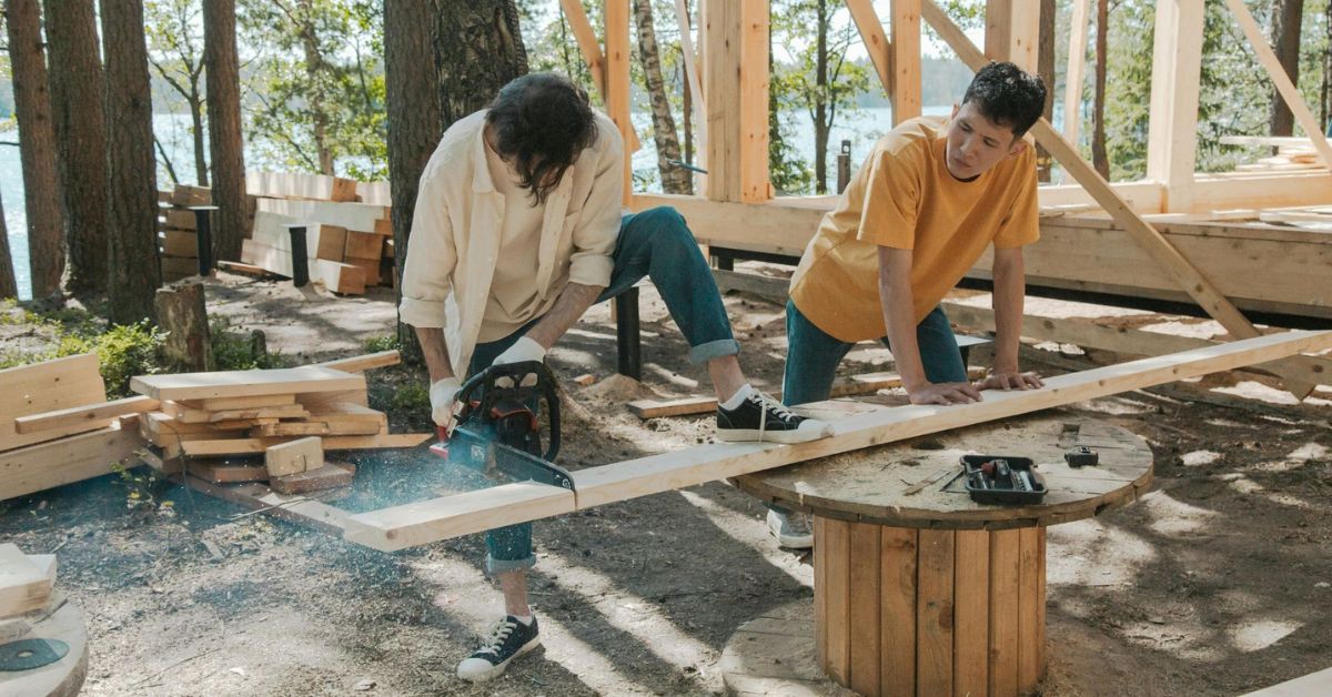 2026 backyard wood cutting trends and DIY guide