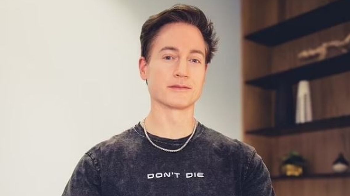 Bryan Johnson, the biohacker known for his expensive longevity protocol