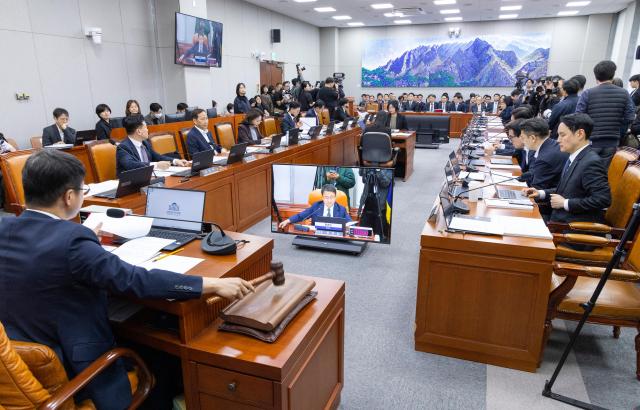 국회 운영위원회의 대통령비서실 국정감사 현장