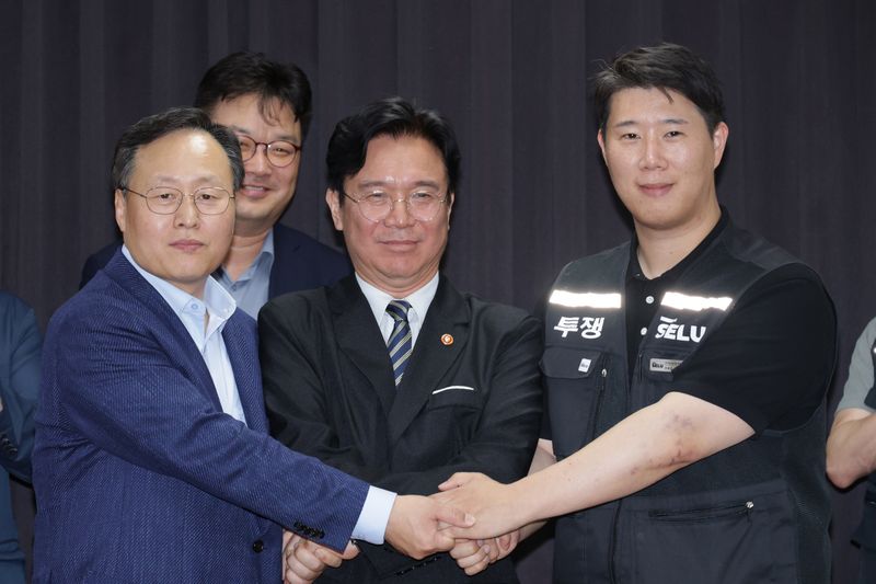 Samsung Electronics Strike Vote Day One