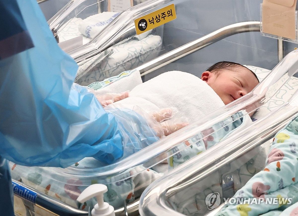 July 2026 birth statistics showing 24,275 births and 0.89 fertility rate