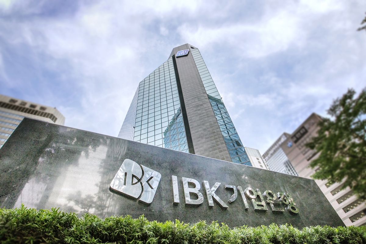 Thumbnail of news article regarding KOSDAQ-listed companies' earnings growth