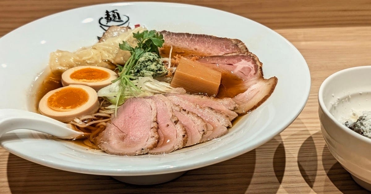 Graph showing the rise in premium ramen prices