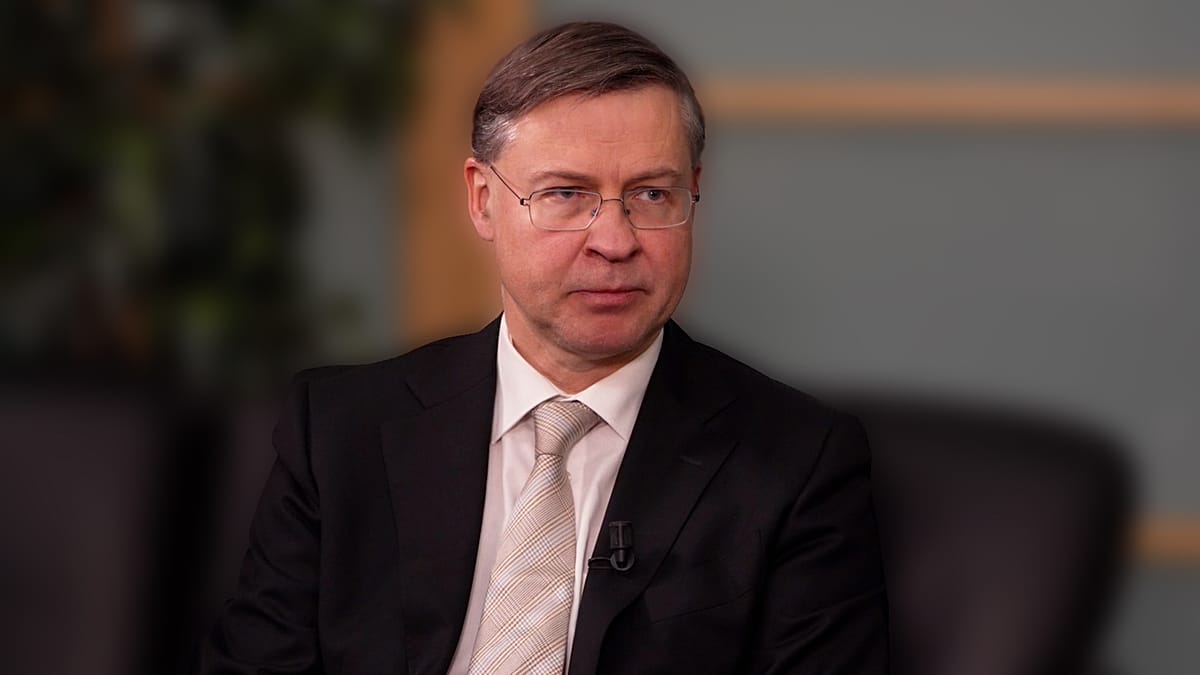 EU Economy Commissioner Valdis Dombrovskis addresses the energy crisis and Russian sanctions policy
