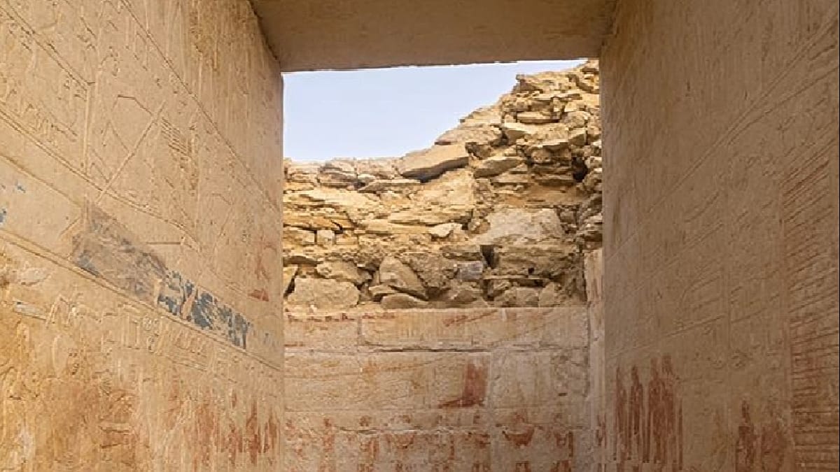 Vibrant reliefs from the newly discovered tomb