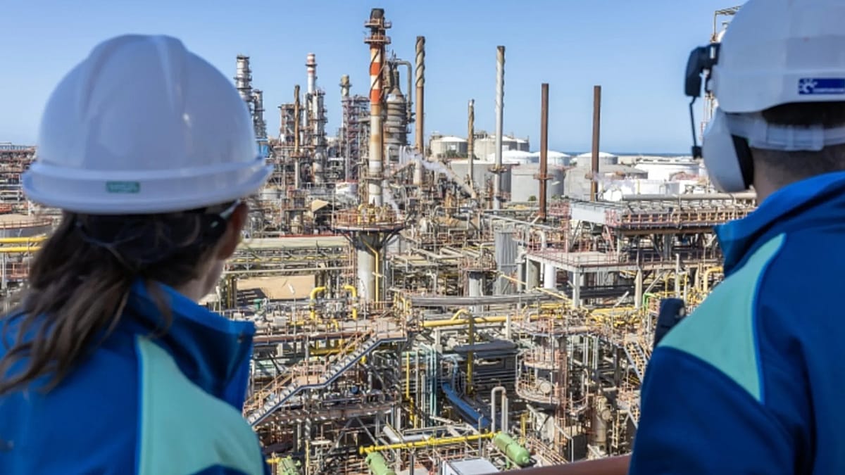 Green hydrogen infrastructure hands — Spain's bet on hydrogen as a national project