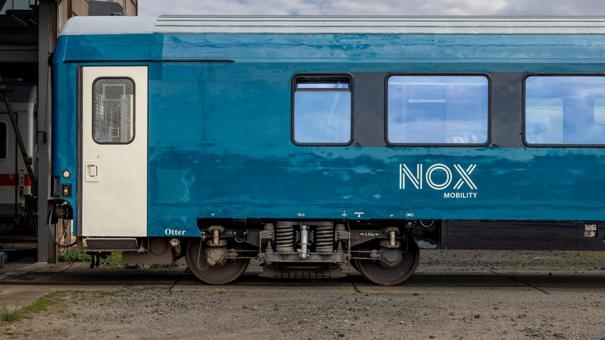 Nox Mobility train exterior on display