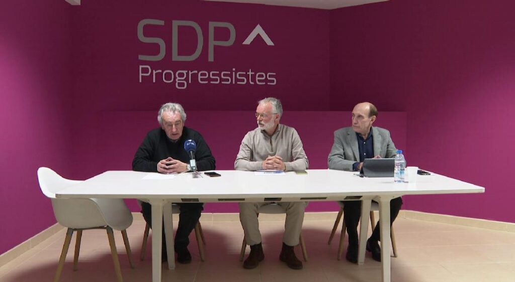 Andorran political figures discussing the EU agreement and electoral future