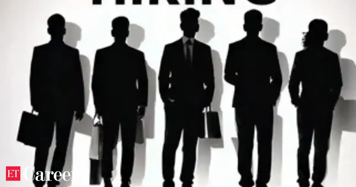 Economic Times article image on India hiring outlook