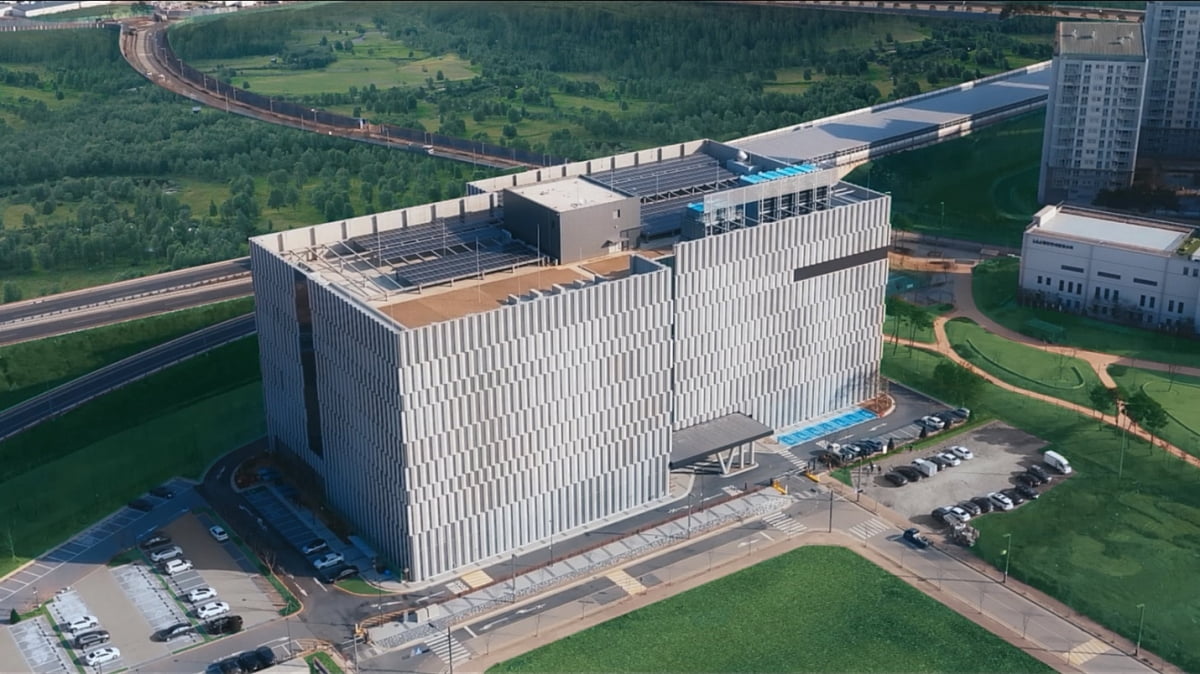 Samsung SDS AI data center investment story from Hankyung