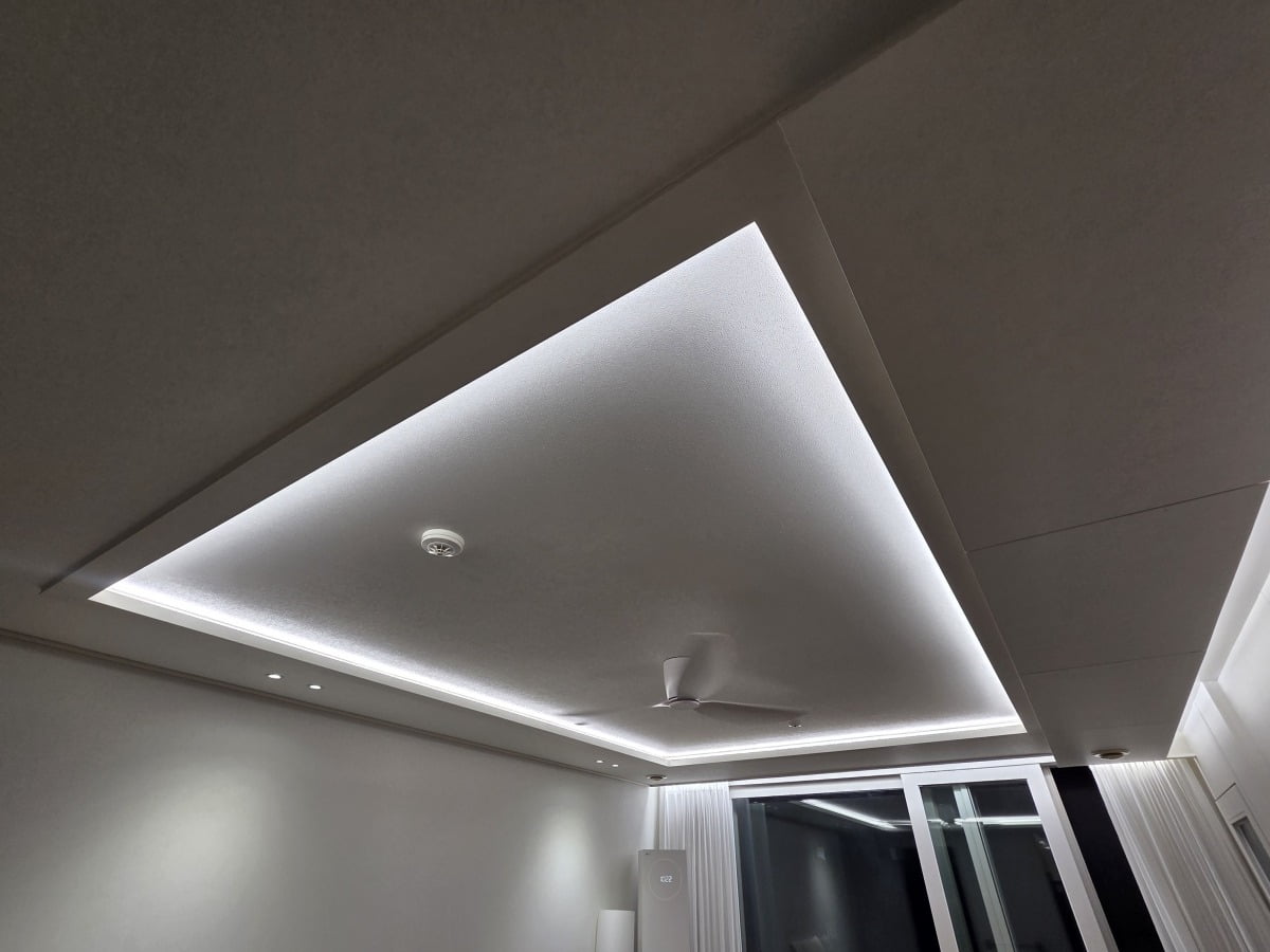 Interior quote breakdown showing the self-interior cost savings detailed by Hankyung