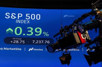 US corporate success calms Wall Street fears