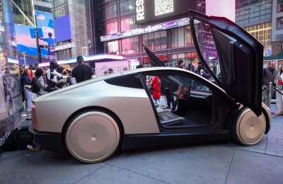 Tesla AI ecosystem and automotive industry transformation article image
