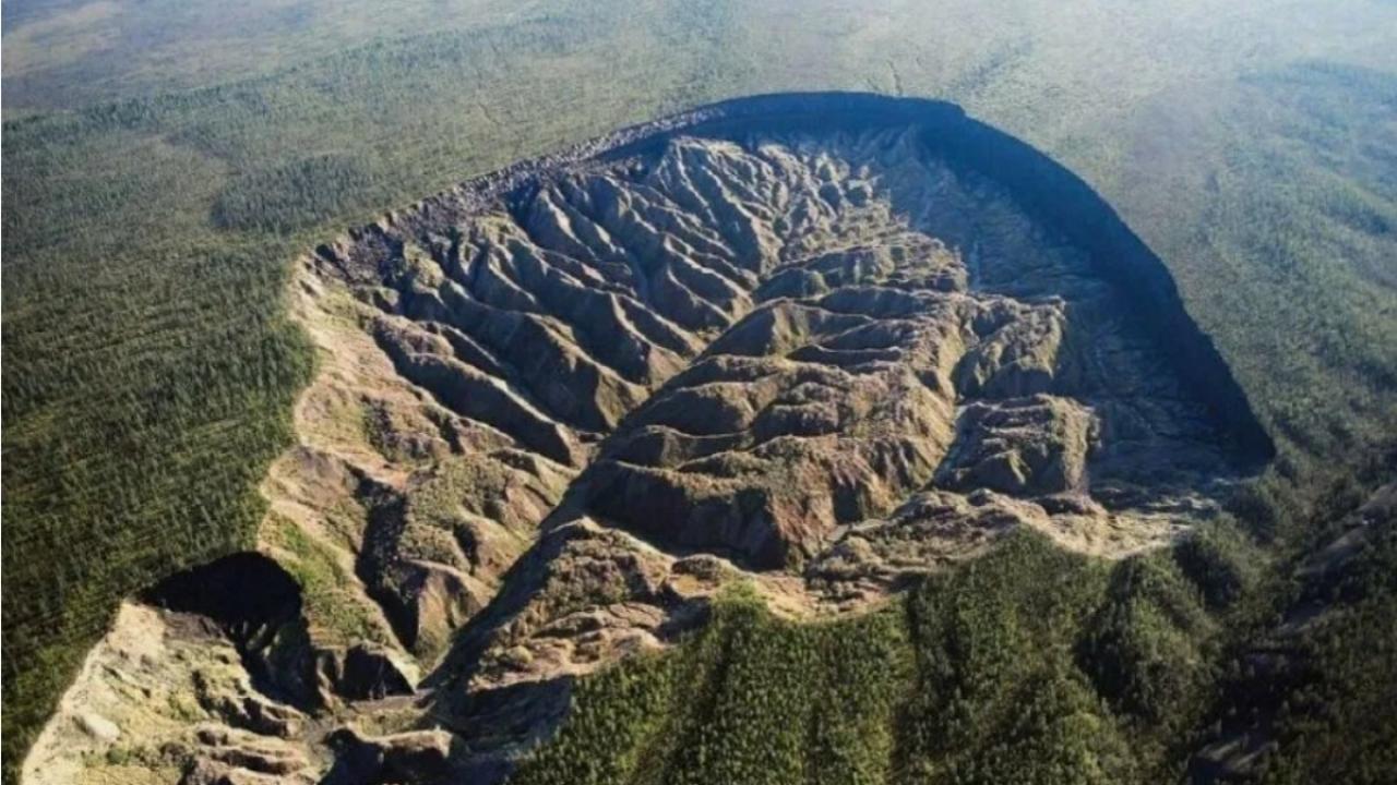 Satellite view of the growing Batagaika crater