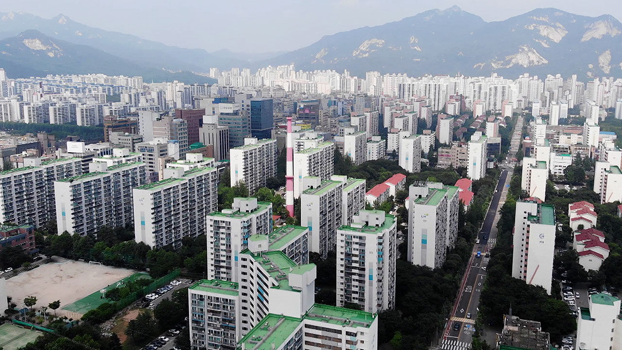 Seoul apartment skyline illustrating rising prices