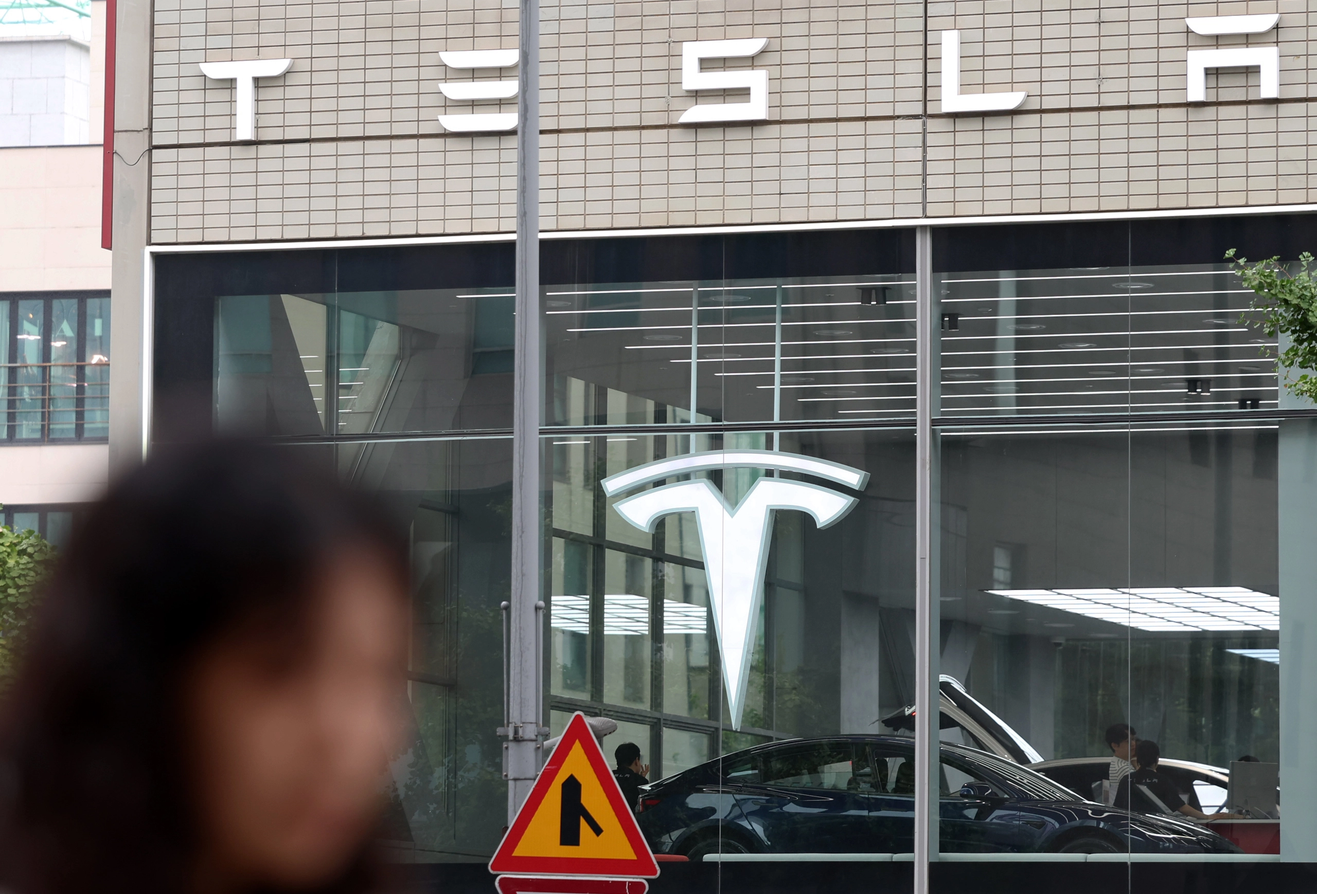 Tesla vehicle recall notice in China