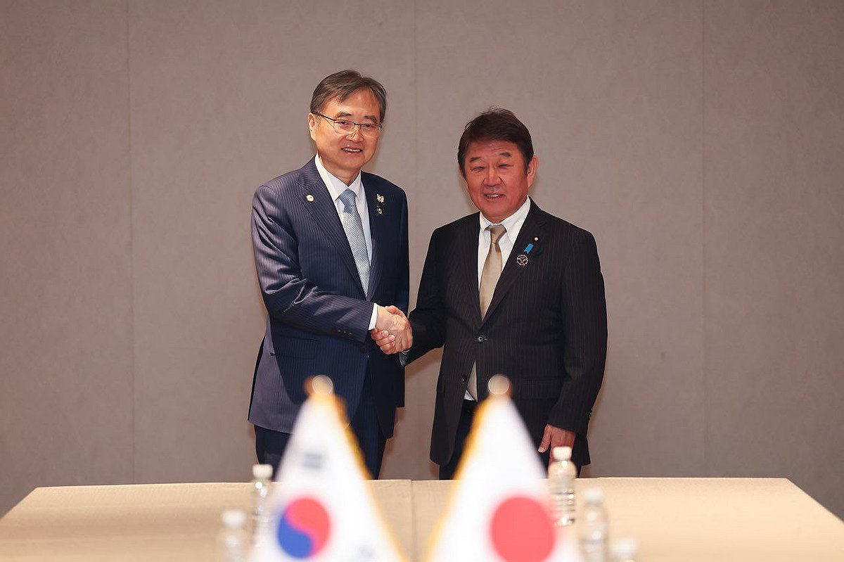 Korea-Japan Foreign Ministers' Meeting