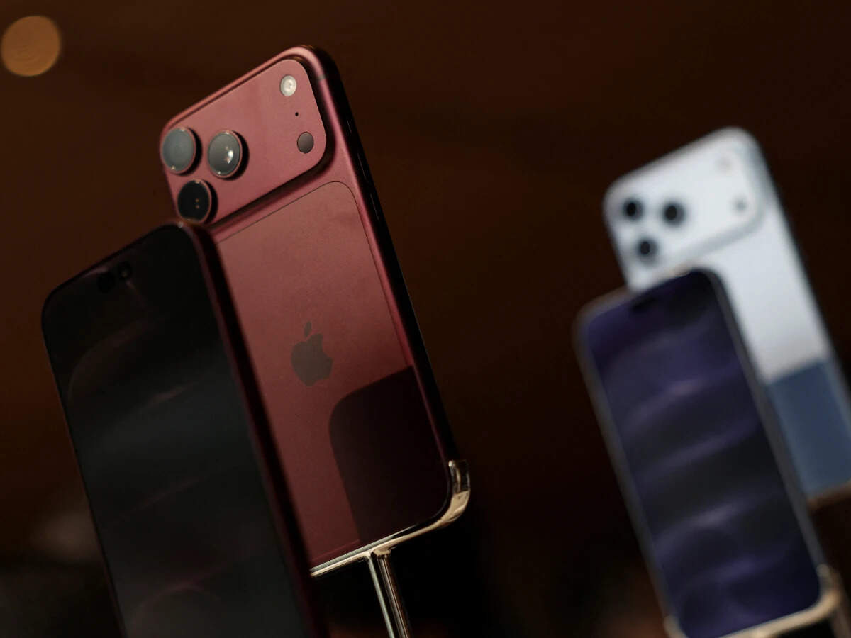 Apple India software revenue growth
