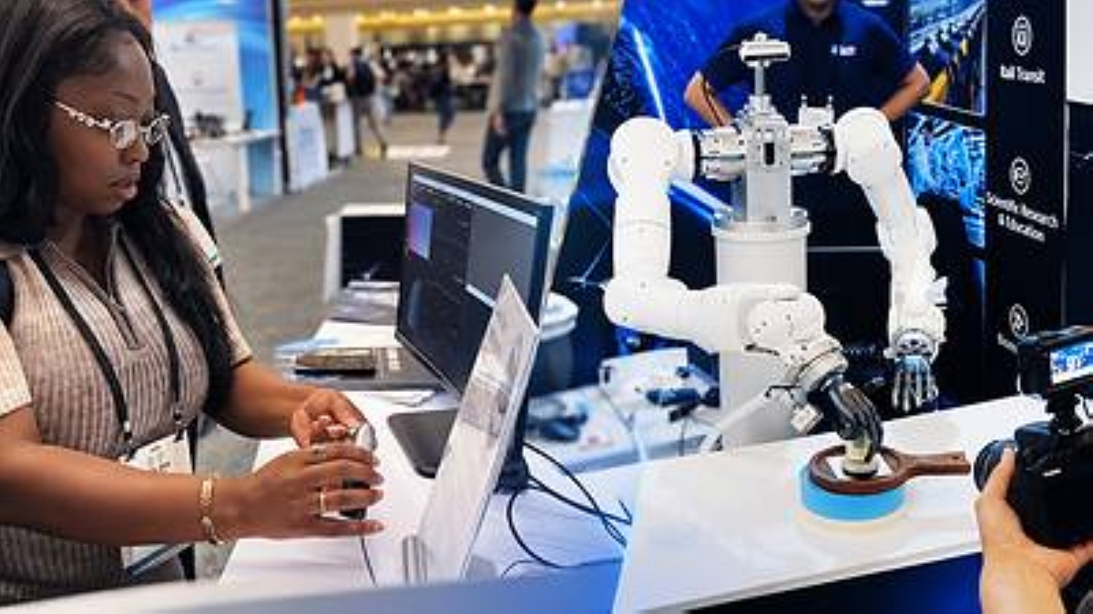 LumiBot tactile sensors and dexterous hand series displayed at IROS 2026