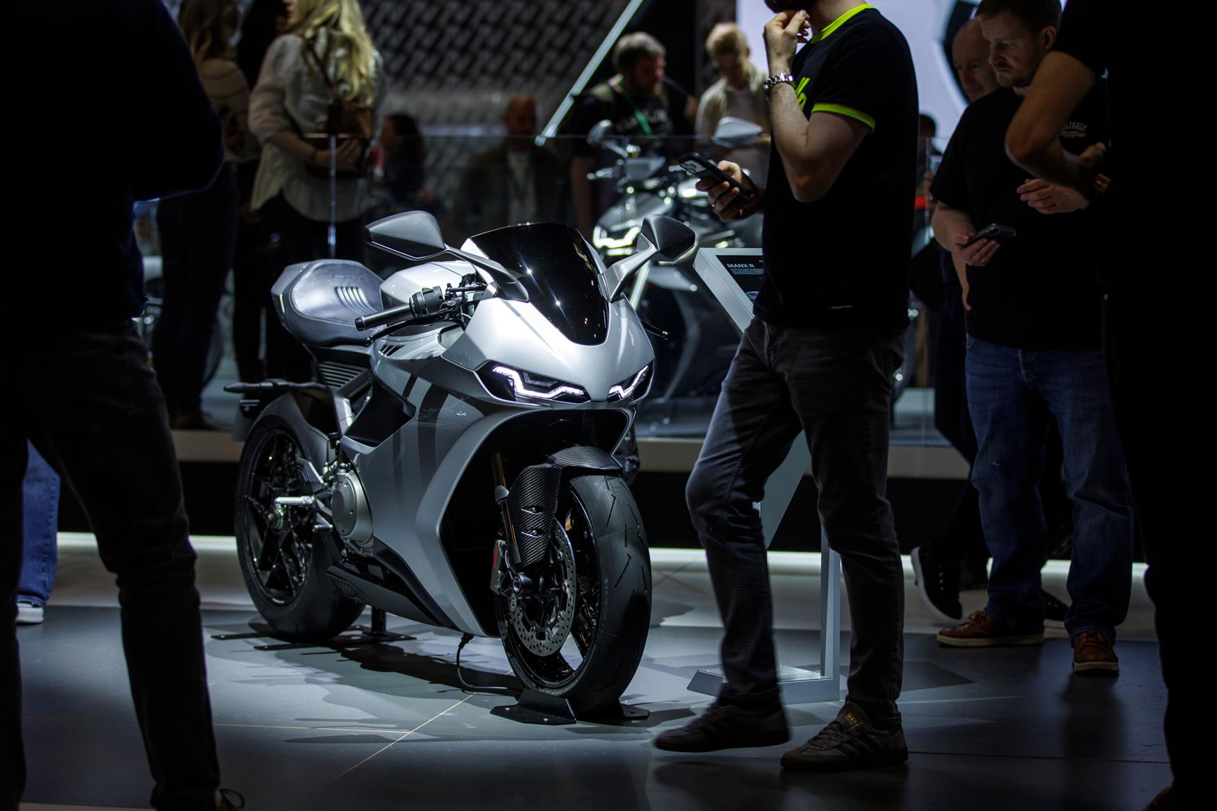 Norton Manx R V4 superbike official image