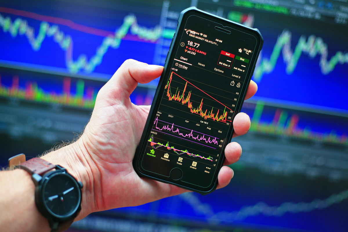 Docebo Q1 2026 earnings reaction on Toronto Stock Exchange