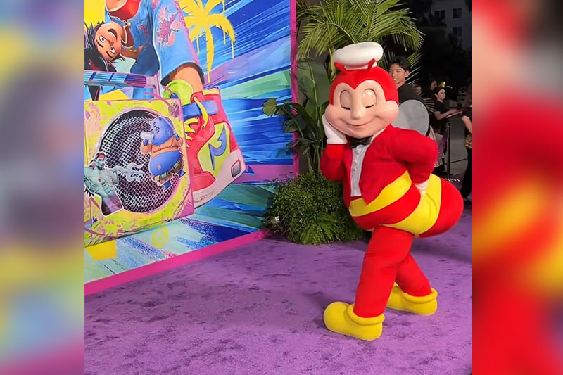 Jollibee mascot at the Forgotten Island premiere in Los Angeles