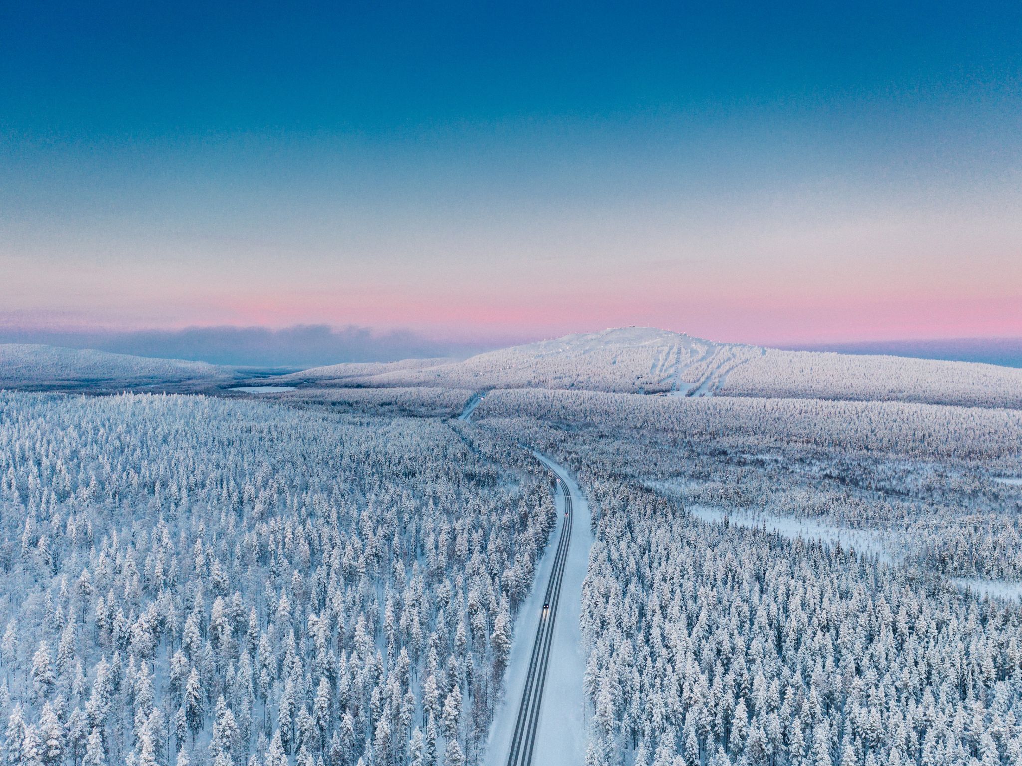 Map of flight routes to Lapland