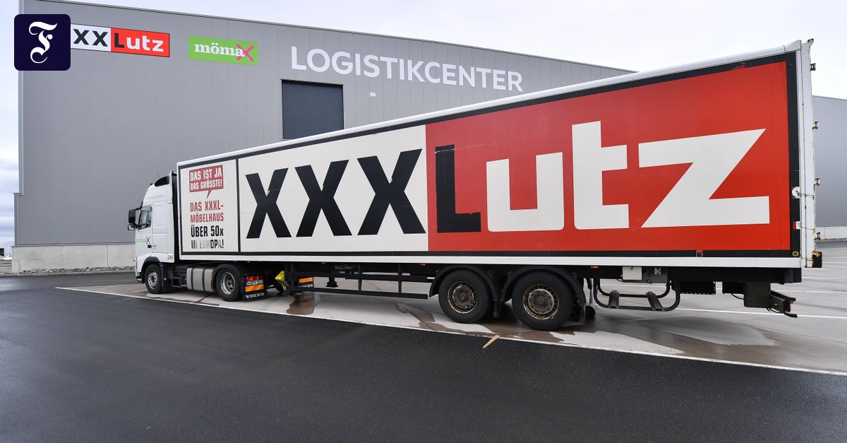 XXXLutz Store