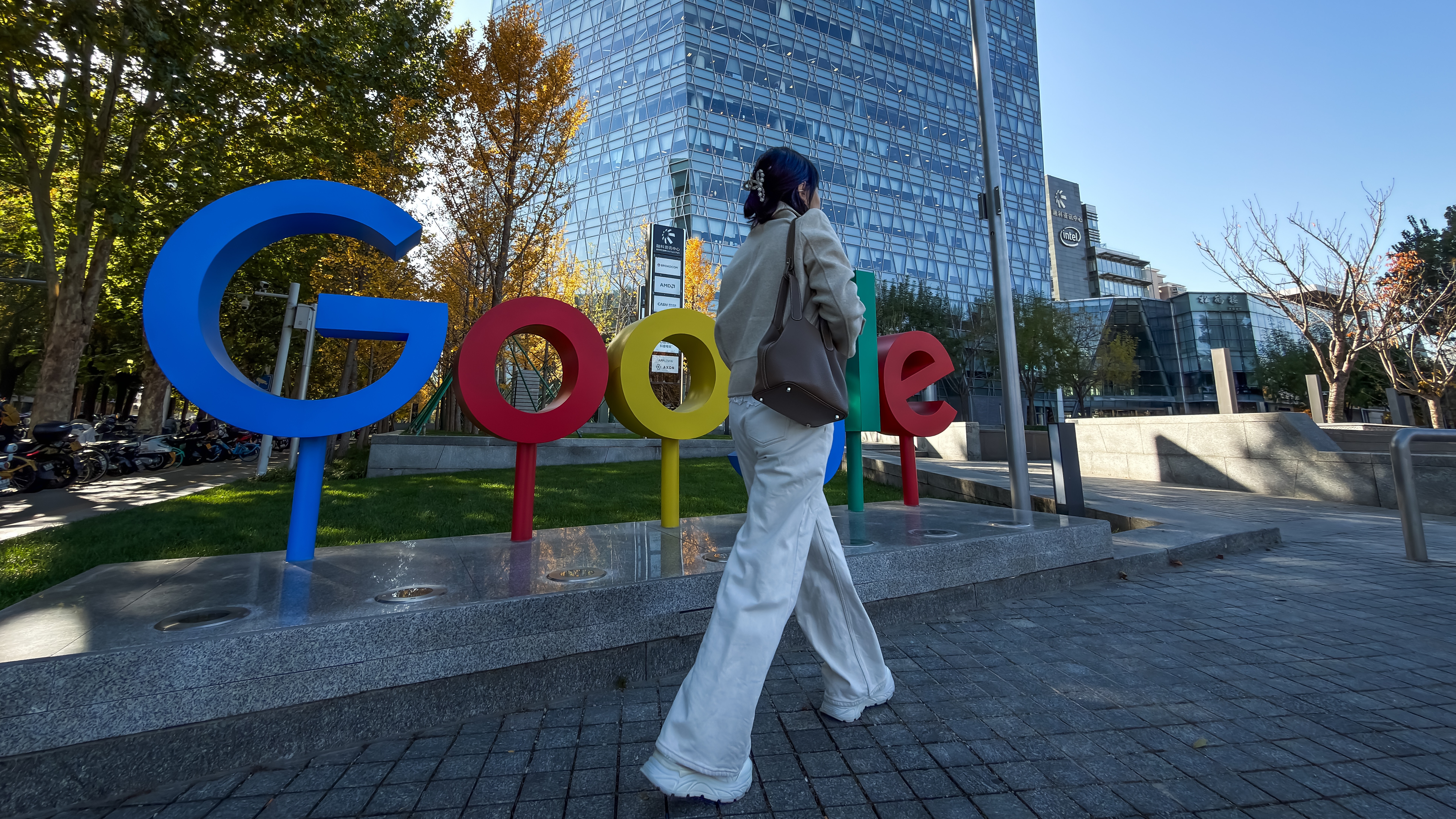 moneywise article thumbnail on Google’s AI-inclusive interview experiment