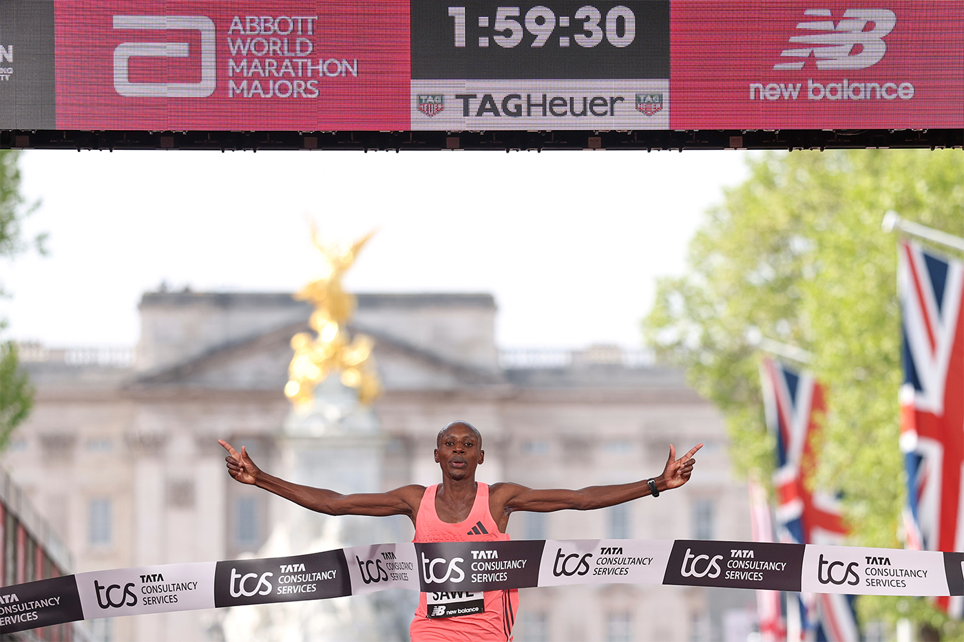 Sabastian Sawe at the 2026 London Marathon