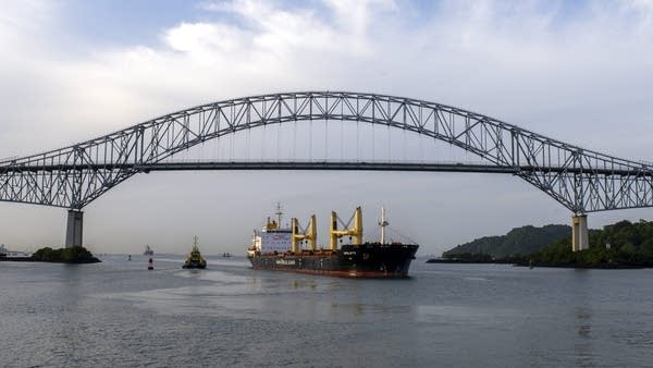 Panama Canal lock infrastructure