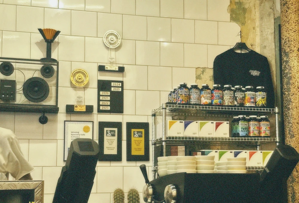 Multi-roaster cafe profile: Motors Coffee homepage