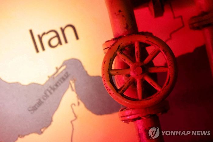 Semiconductor and secondary battery sector strength rally image