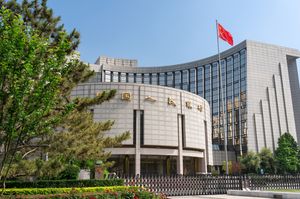 China's 10-year government bond yield diverges from global trends