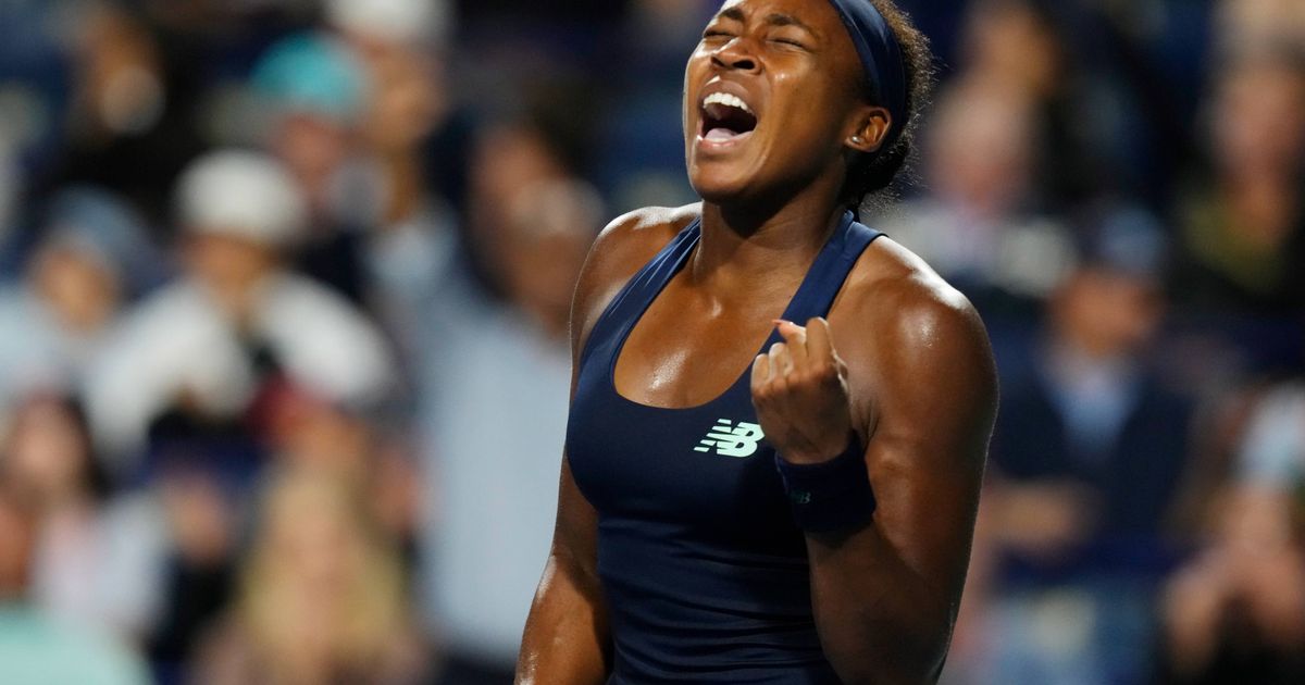 Coco Gauff celebrating her Cincinnati Open victory
