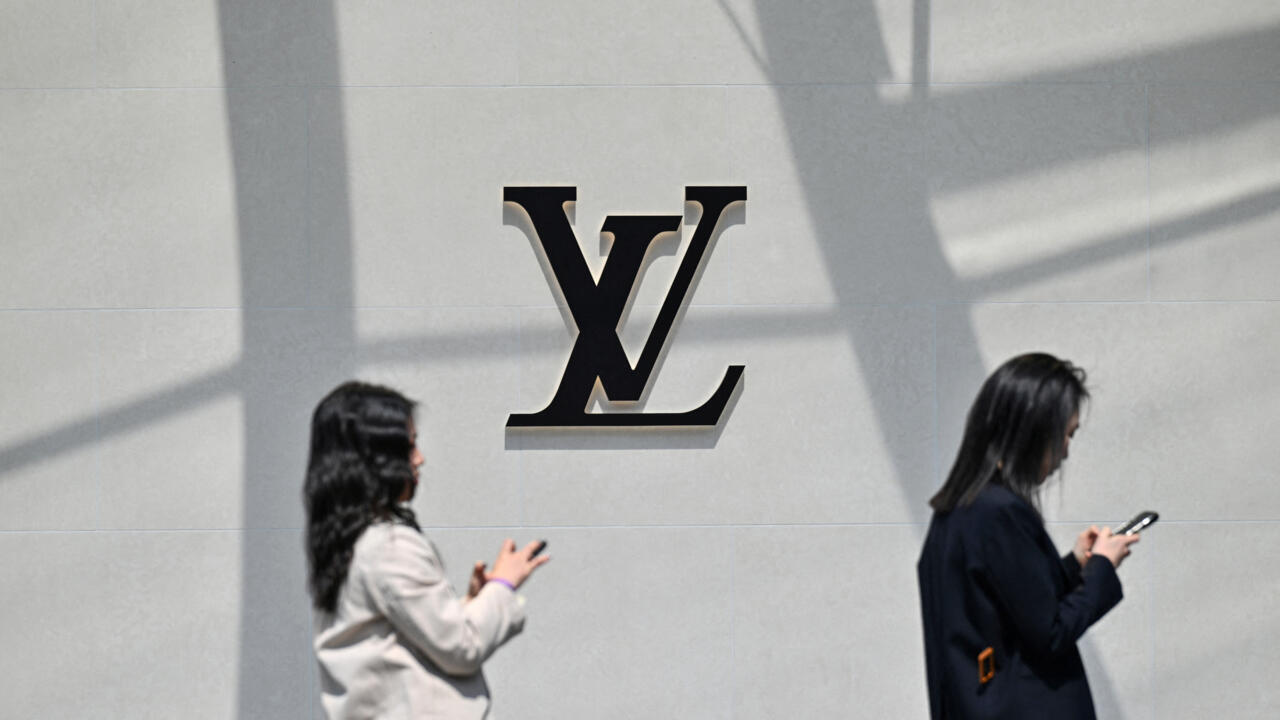 Louis Vuitton faced with weakening Chinese demand
