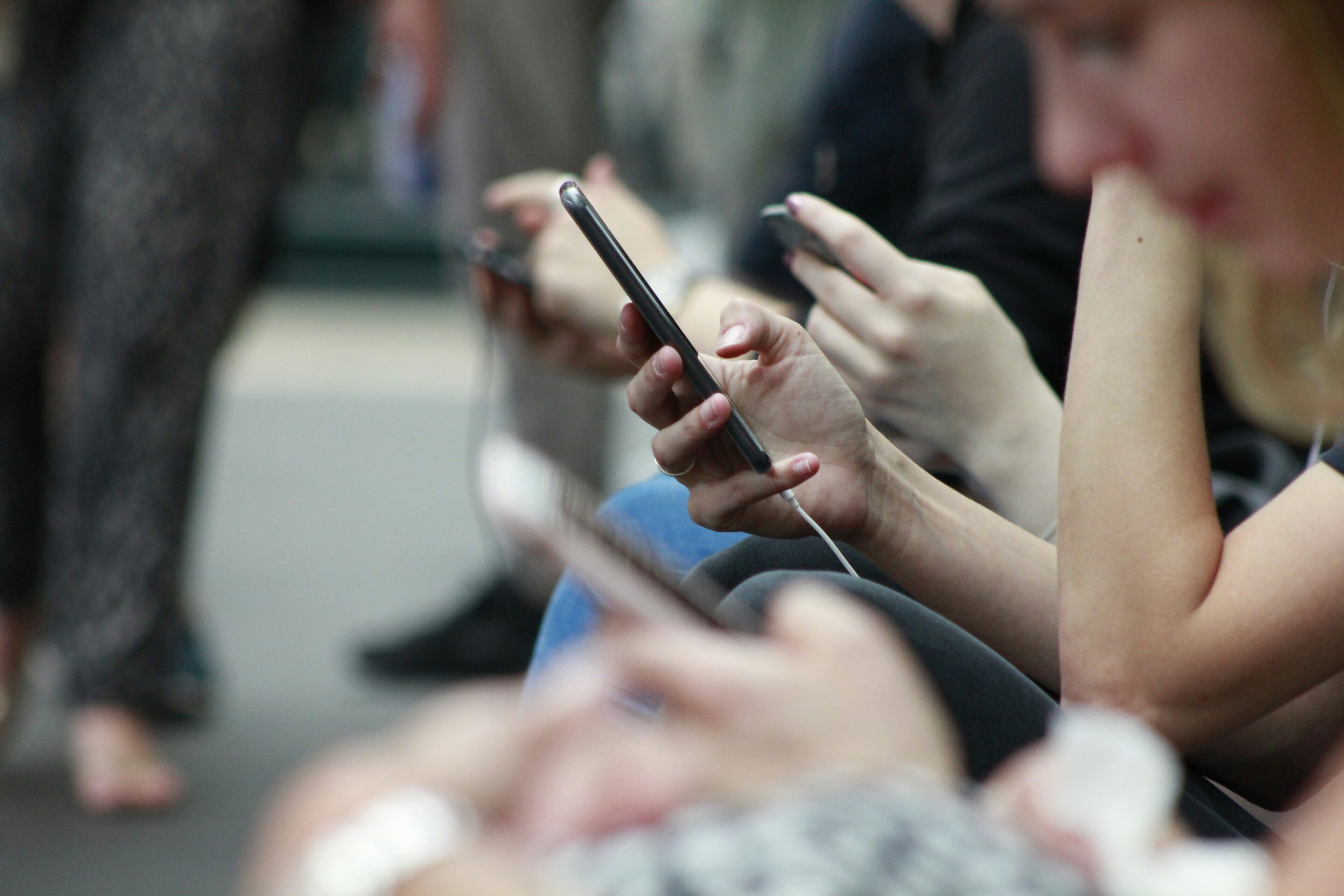 Image representing social media usage and health warnings