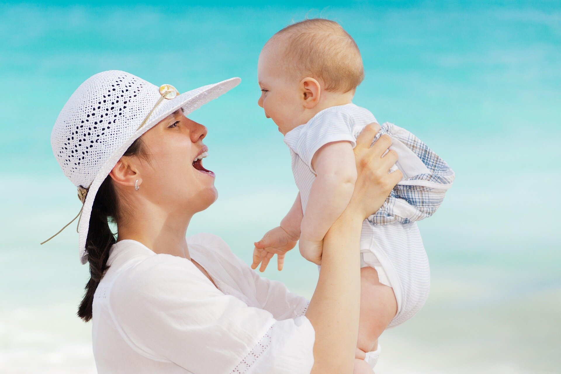 Mother with child illustration